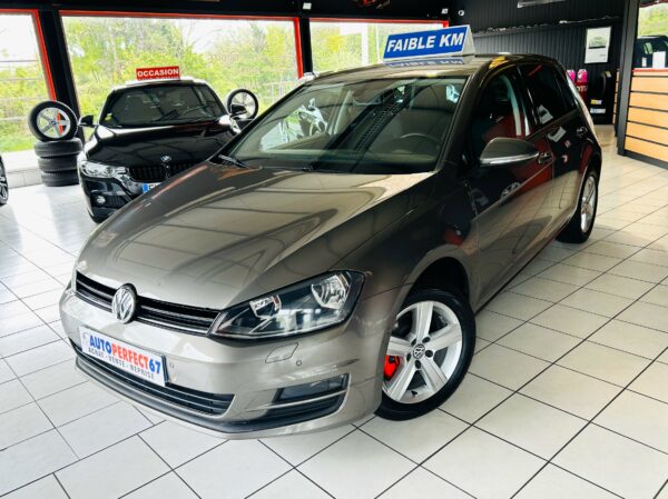 VOLKSWAGEN GOLF 7