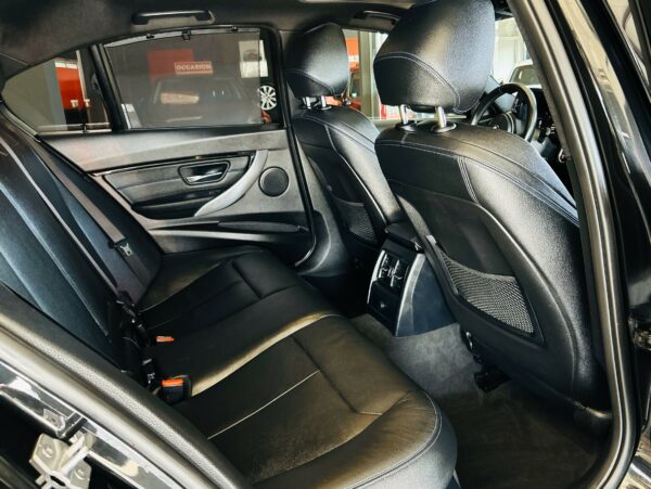 BMW SERIE 3 320d Msport BVA8 – Image 4