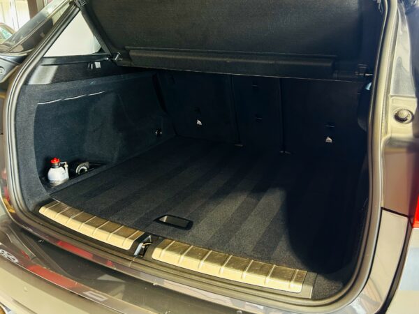 BMW X1 F48 XLINE – Image 7