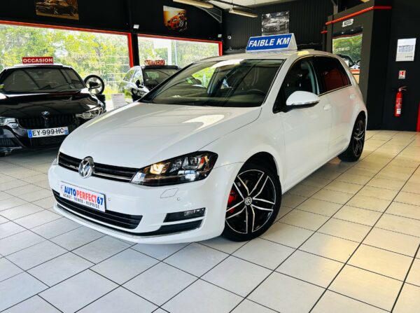 VOLKSWAGEN GOLF 7