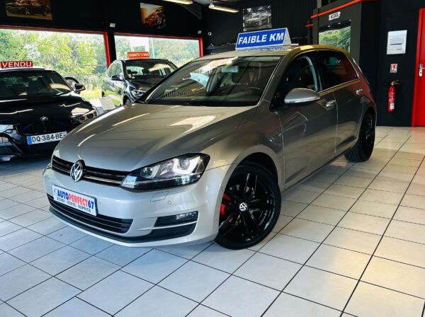 VOLKSWAGEN GOLF 7