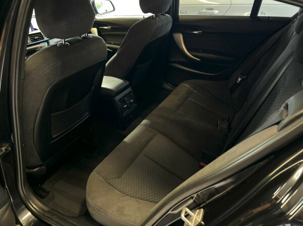 BMW SERIE 1 MSPORT – Image 6