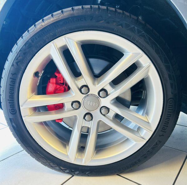 AUDI Q3 – Image 13