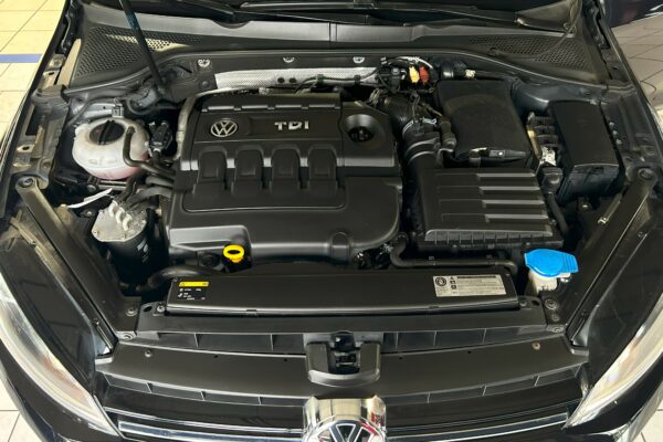 VOLKSWAGEN GOLF 7 – Image 9